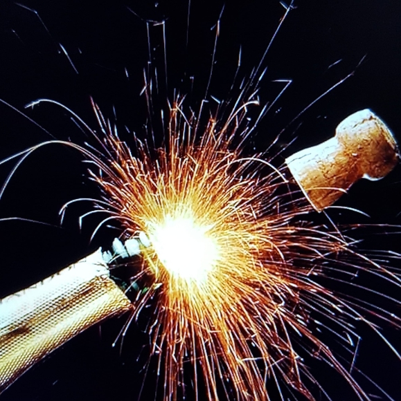 Meet your Posher, Debby - Picture 1 of 1